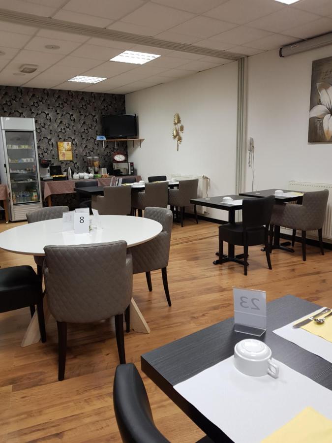 Brit Hotel Essentiel Pontivy Robic 외부 사진