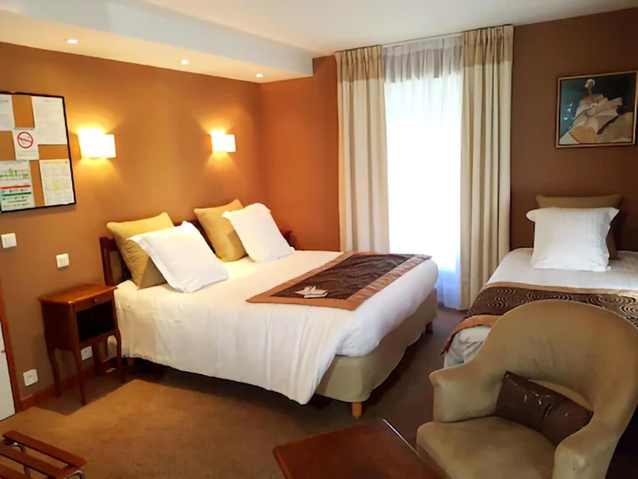 Brit Hotel Essentiel Pontivy Robic 외부 사진