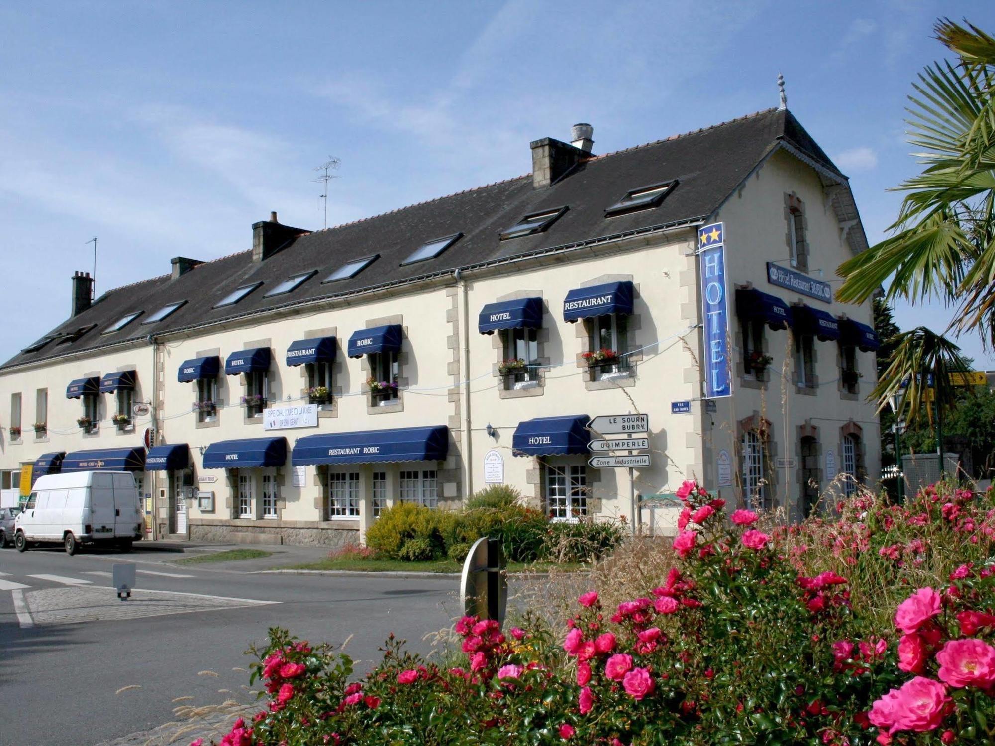 Brit Hotel Essentiel Pontivy Robic 외부 사진