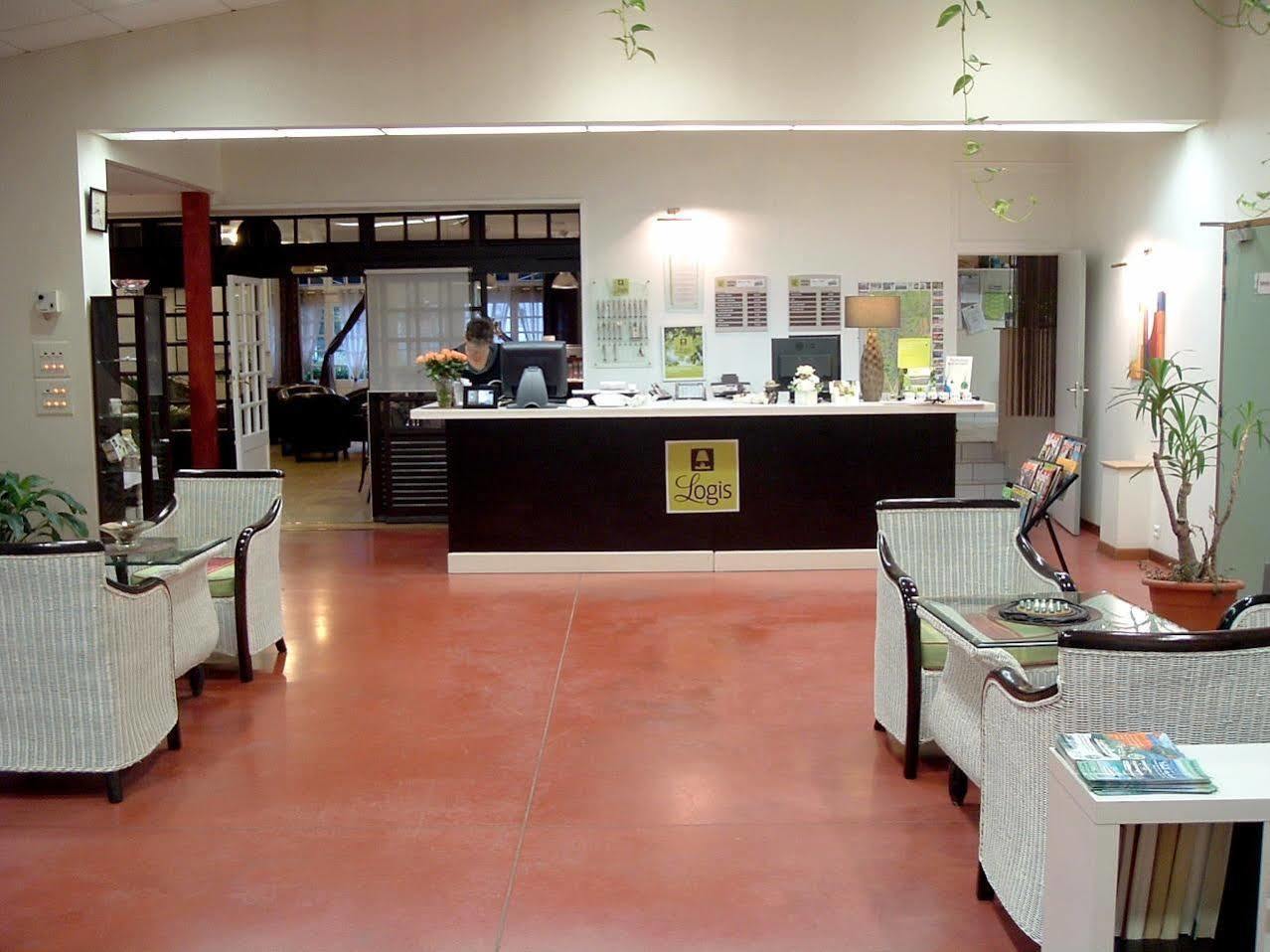 Brit Hotel Essentiel Pontivy Robic 외부 사진