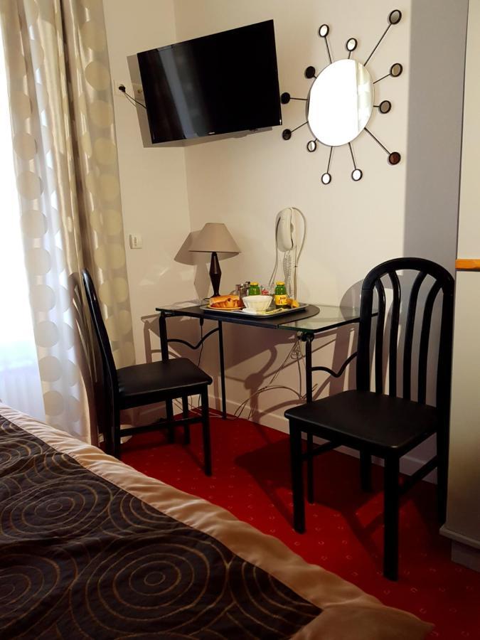 Brit Hotel Essentiel Pontivy Robic 외부 사진
