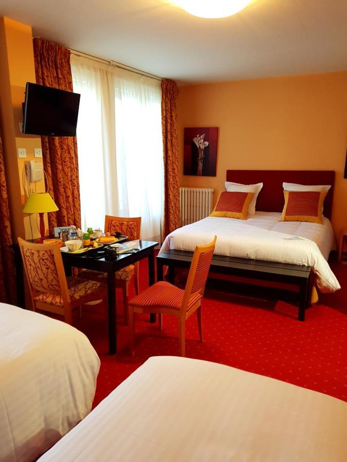 Brit Hotel Essentiel Pontivy Robic 외부 사진