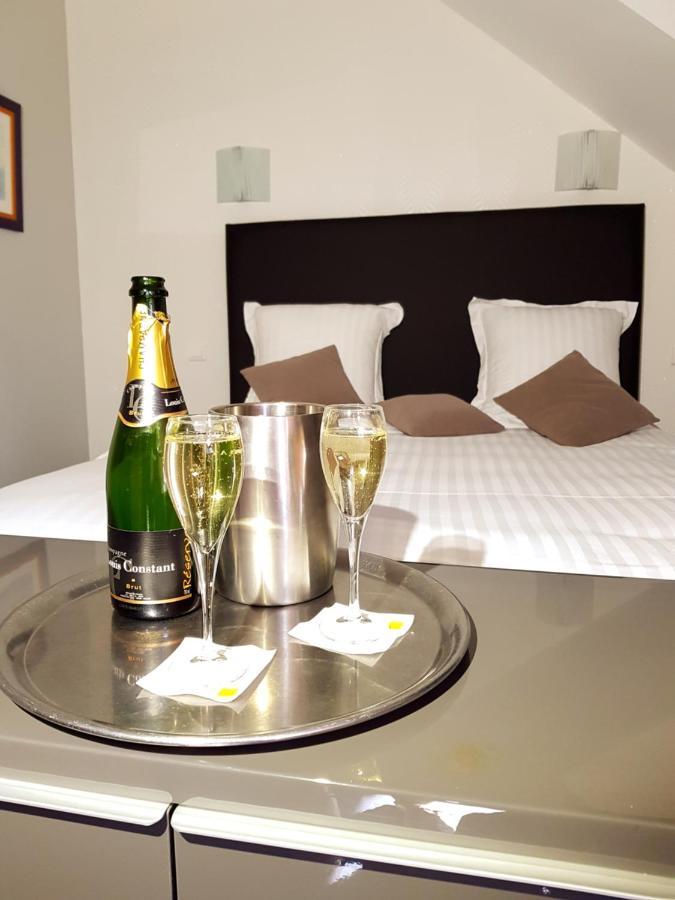 Brit Hotel Essentiel Pontivy Robic 외부 사진